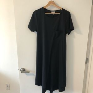 ✨LuLaRoe Carly✨ black M